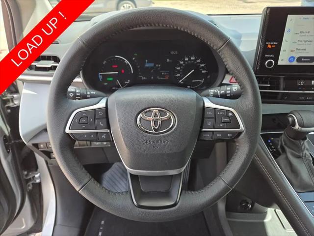 2025 Toyota Sienna XLE