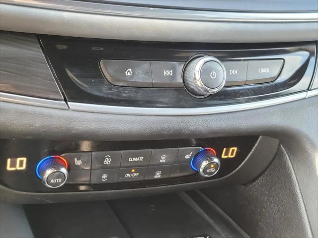 2022 Buick Enclave FWD Essence
