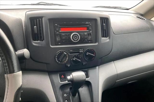 2014 Nissan NV200 SV