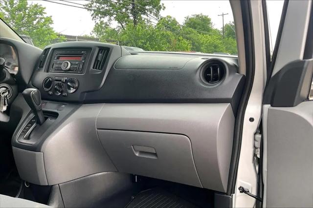 2014 Nissan NV200 SV
