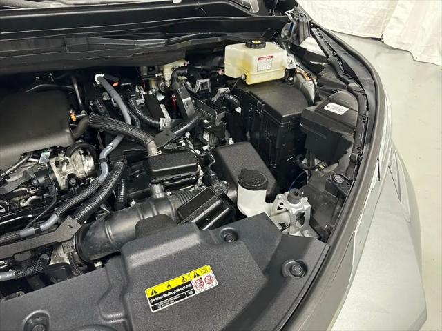 2025 Toyota Sienna LE