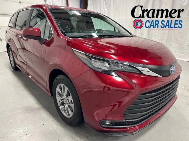 2025 Toyota Sienna XLE for sale in Middletown, PA