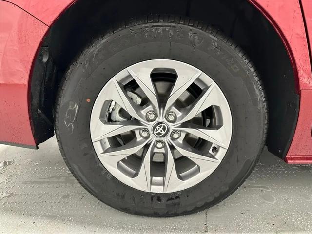 2025 Toyota Sienna XLE