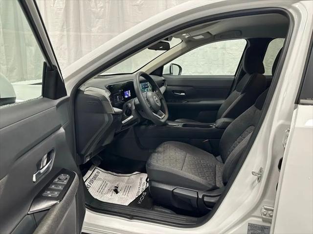 2025 Nissan Kicks SV Intelligent AWD