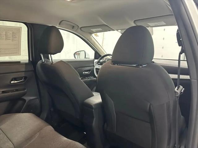 2025 Nissan Kicks SV Intelligent AWD