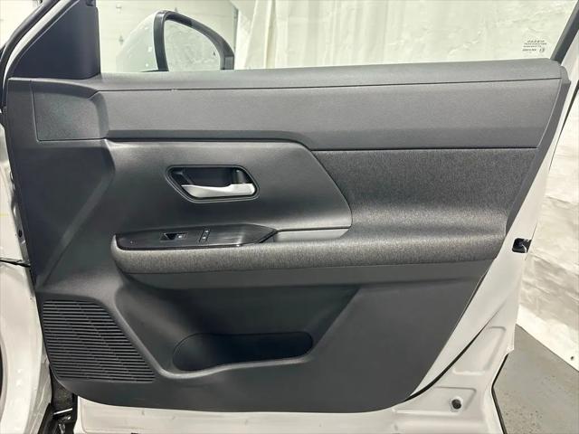 2025 Nissan Kicks SV Intelligent AWD
