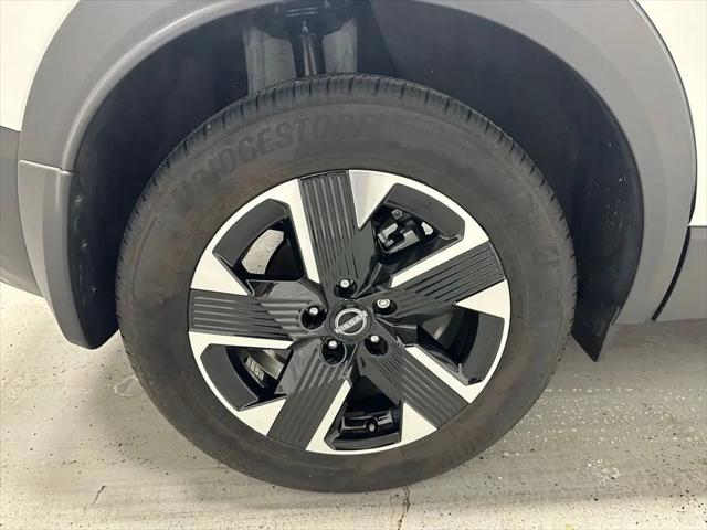 2025 Nissan Kicks SV Intelligent AWD