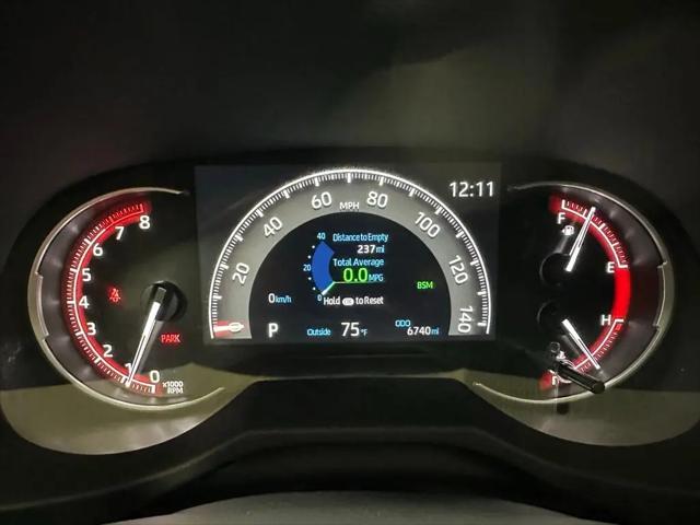 2025 Toyota RAV4 XLE