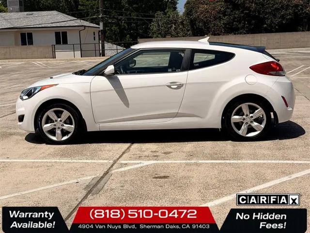 2013 Hyundai Veloster Base w/Black