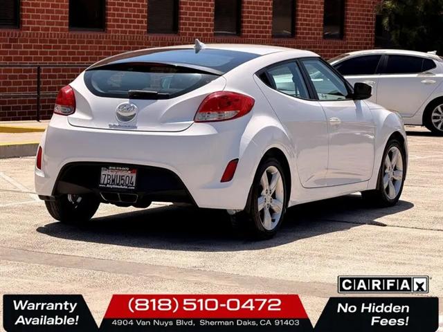 2013 Hyundai Veloster Base w/Black