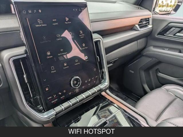 2025 GMC Yukon 4WD Denali