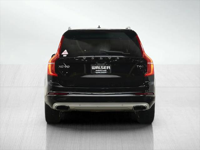 2018 Volvo XC90 T6 Momentum