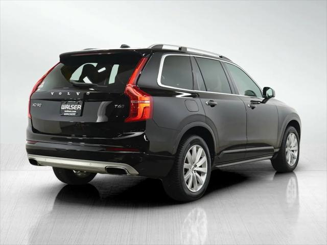2018 Volvo XC90 T6 Momentum