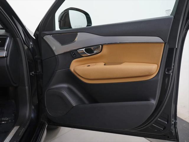 2018 Volvo XC90 T6 Momentum