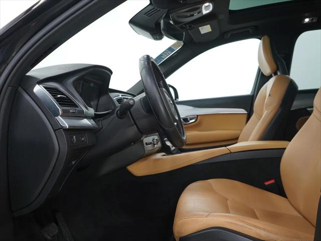 2018 Volvo XC90 T6 Momentum