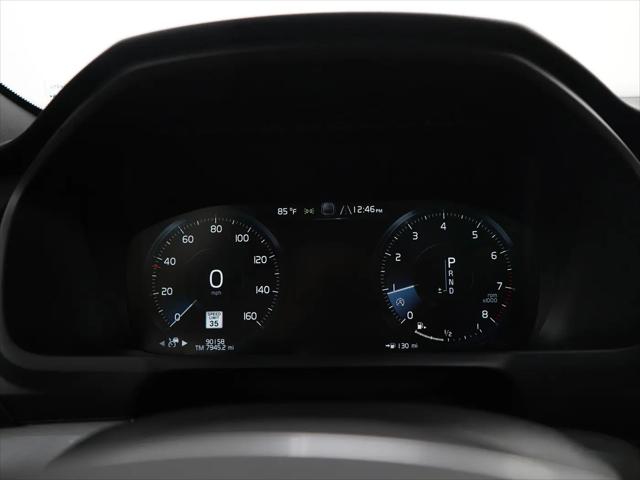 2018 Volvo XC90 T6 Momentum