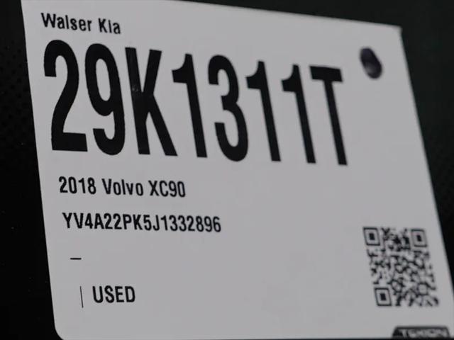 2018 Volvo XC90 T6 Momentum