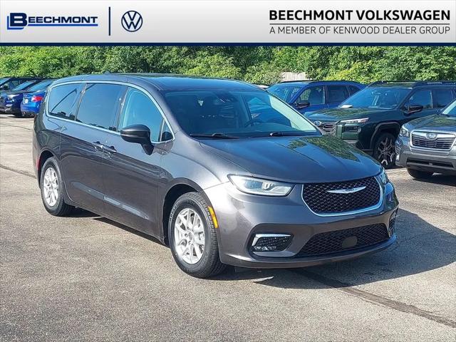 2023 Chrysler Pacifica Touring L for sale in Cincinnati, OH