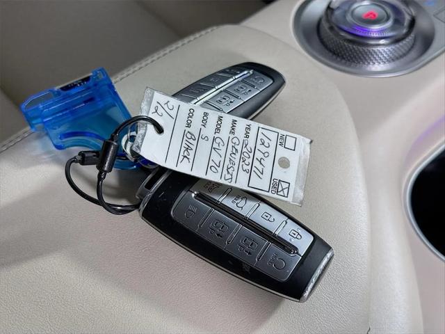 2023 Genesis GV70 2.5T AWD
