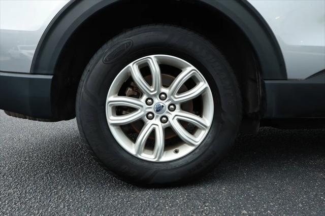 2021 Ford Explorer Base