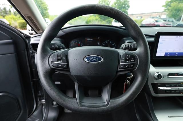 2021 Ford Explorer Base
