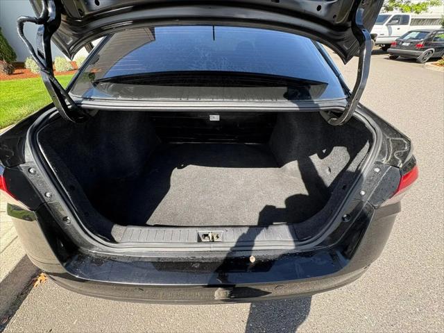 2022 Nissan Versa S 5-Speed Manual Transmission