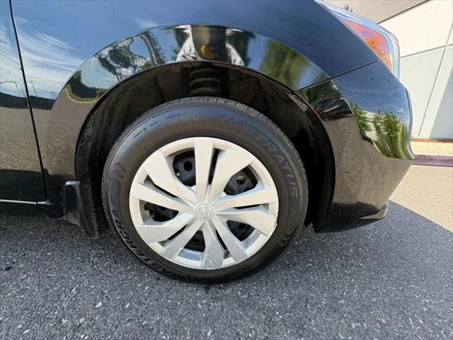 2022 Nissan Versa S 5-Speed Manual Transmission