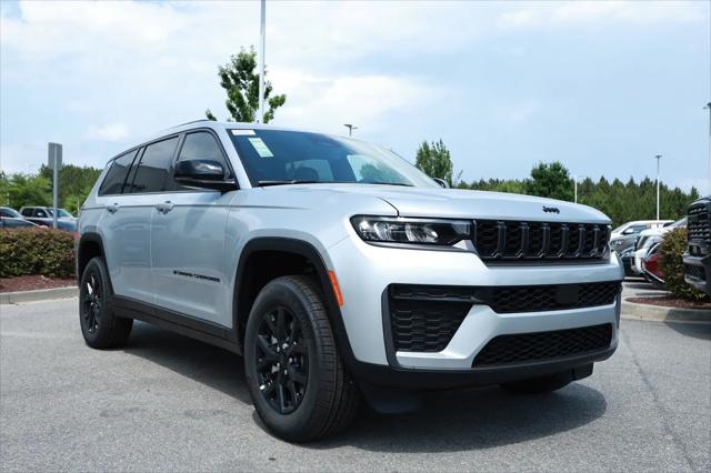 2026 Jeep Grand Cherokee L Altitude 4x2