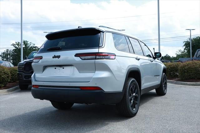 2026 Jeep Grand Cherokee L Altitude 4x2