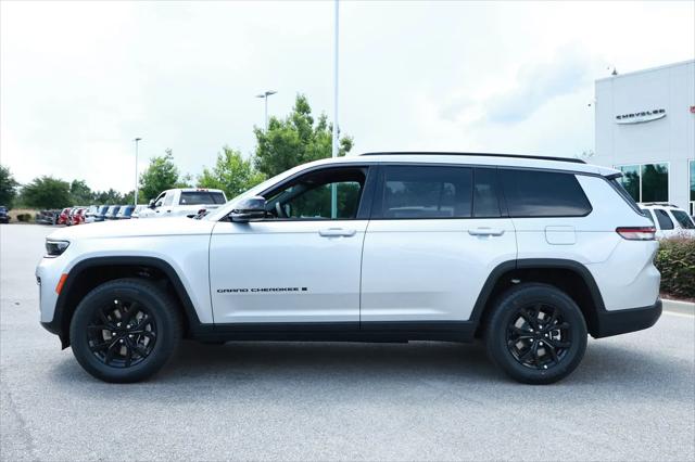 2026 Jeep Grand Cherokee L Altitude 4x2