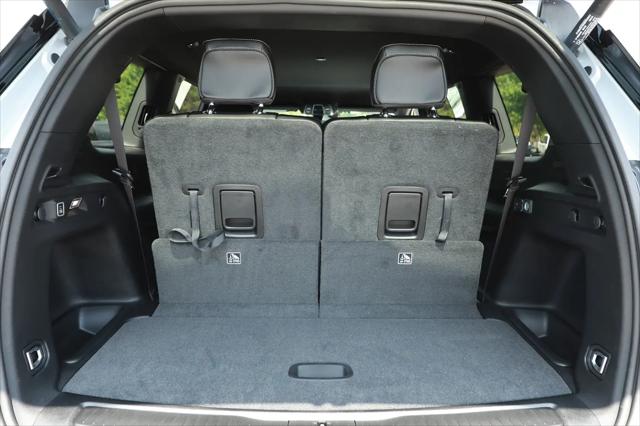 2026 Jeep Grand Cherokee L Altitude 4x2