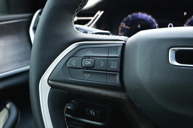 2026 Jeep Grand Cherokee L Altitude 4x2
