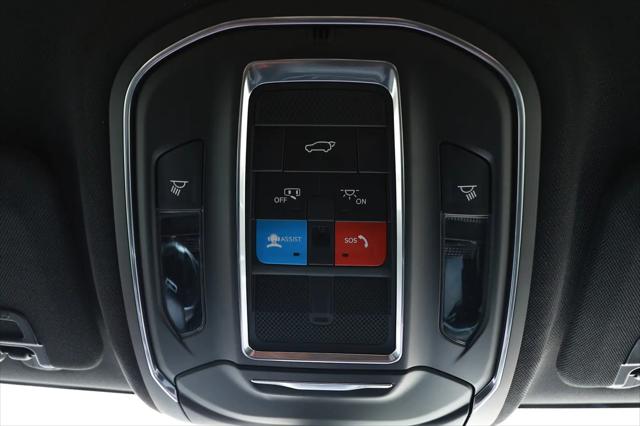 2026 Jeep Grand Cherokee L Altitude 4x2