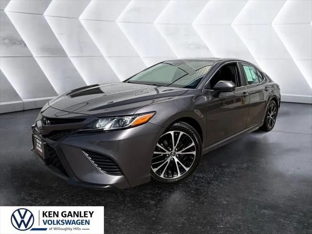 2020 Toyota Camry SE for sale in Willoughby Hills, OH