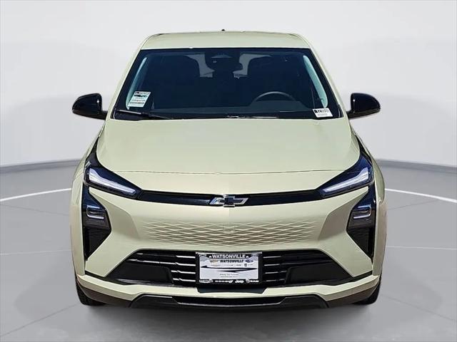 2027 Chevrolet Bolt LT FWD