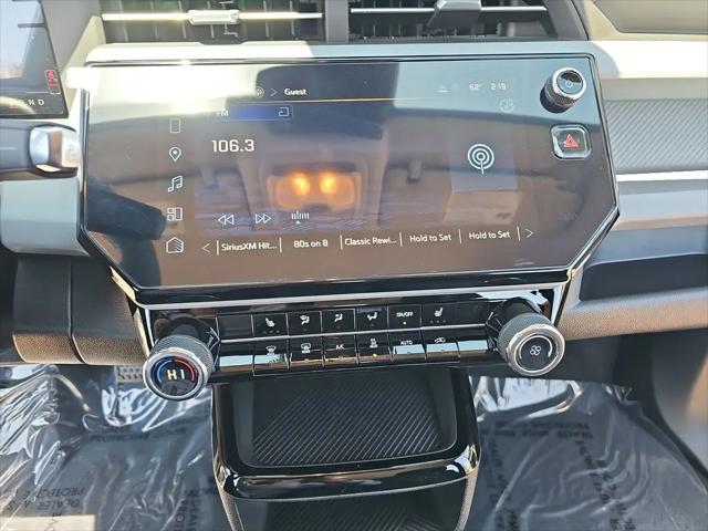 2027 Chevrolet Bolt LT FWD