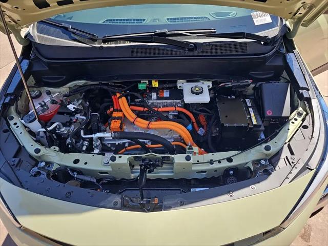 2027 Chevrolet Bolt LT FWD