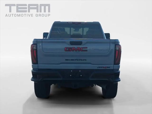 2024 GMC Sierra 2500HD 4WD Crew Cab Standard Bed AT4X