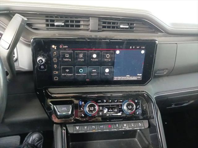 2024 GMC Sierra 2500HD 4WD Crew Cab Standard Bed AT4X