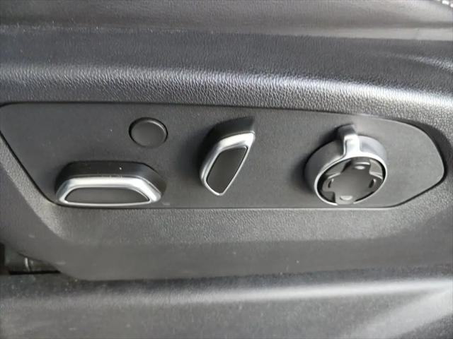 2024 GMC Sierra 2500HD 4WD Crew Cab Standard Bed AT4X