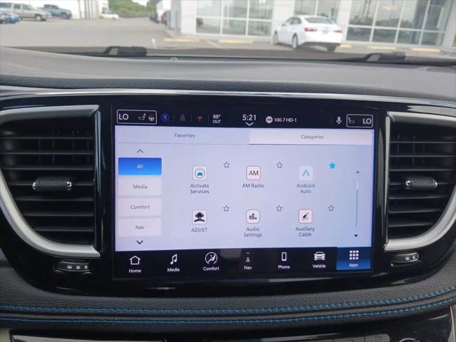 2021 Chrysler Pacifica Touring L