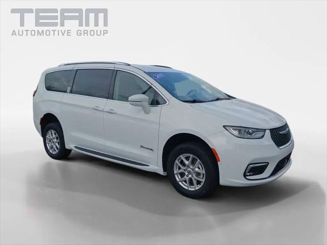 2021 Chrysler Pacifica Touring L for sale in Goldsboro, NC