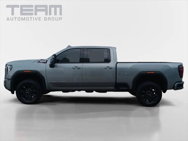 2025 GMC Sierra 2500HD 4WD Crew Cab Standard Bed AT4