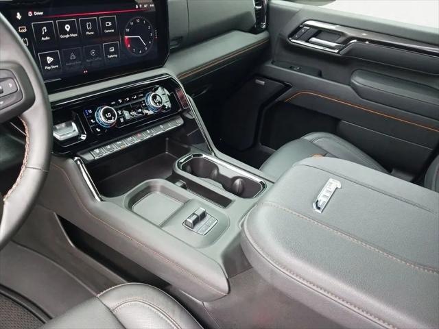 2025 GMC Sierra 2500HD 4WD Crew Cab Standard Bed AT4