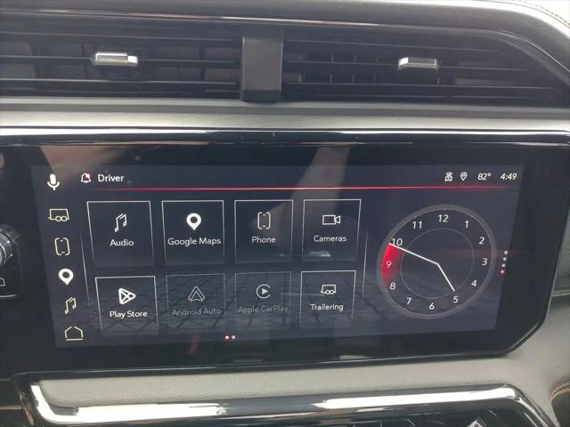 2025 GMC Sierra 2500HD 4WD Crew Cab Standard Bed AT4