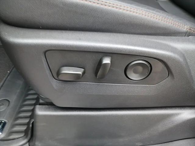 2025 GMC Sierra 2500HD 4WD Crew Cab Standard Bed AT4
