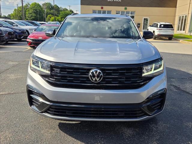 2023 Volkswagen Atlas Cross Sport 3.6L V6 SEL R-Line Black