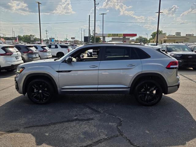 2023 Volkswagen Atlas Cross Sport 3.6L V6 SEL R-Line Black