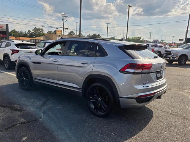 2023 Volkswagen Atlas Cross Sport 3.6L V6 SEL R-Line Black