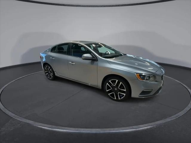 2017 Volvo S60 T5 Dynamic